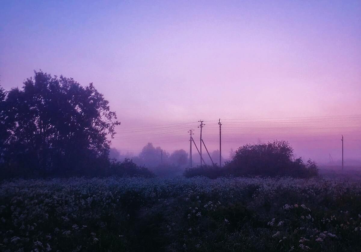 到现在我都还在想：别人都以为我删掉那条消息了，其实我在睡不着